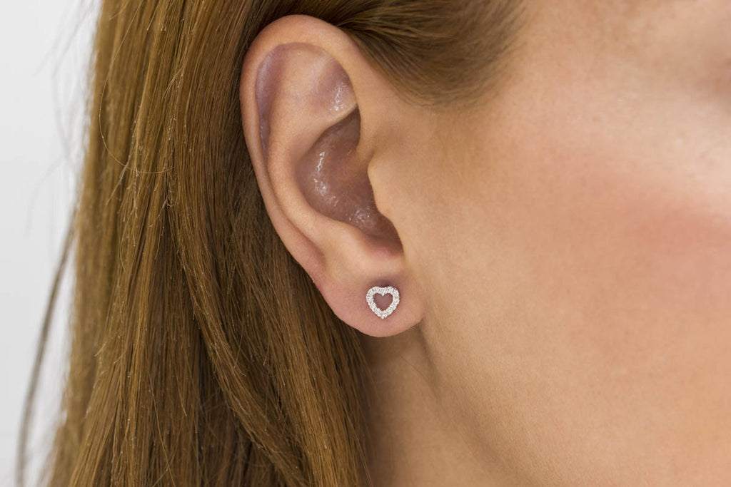 Diamond Heart 18K White Gold Stud Earrings