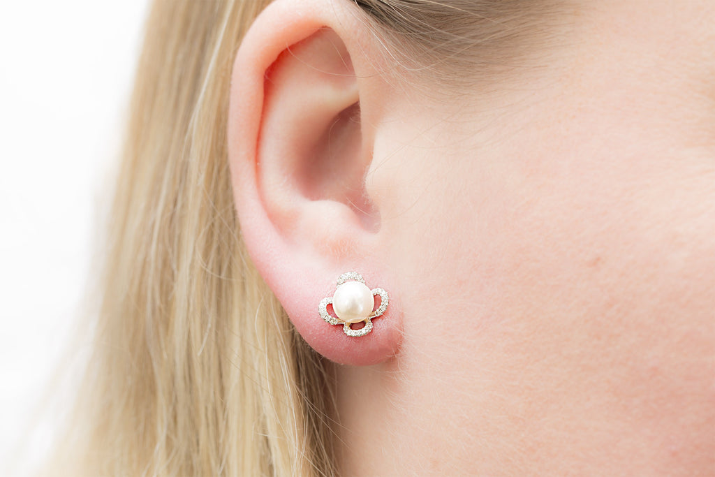 Pearl and Diamond Clover Design 18K White Gold Earrings