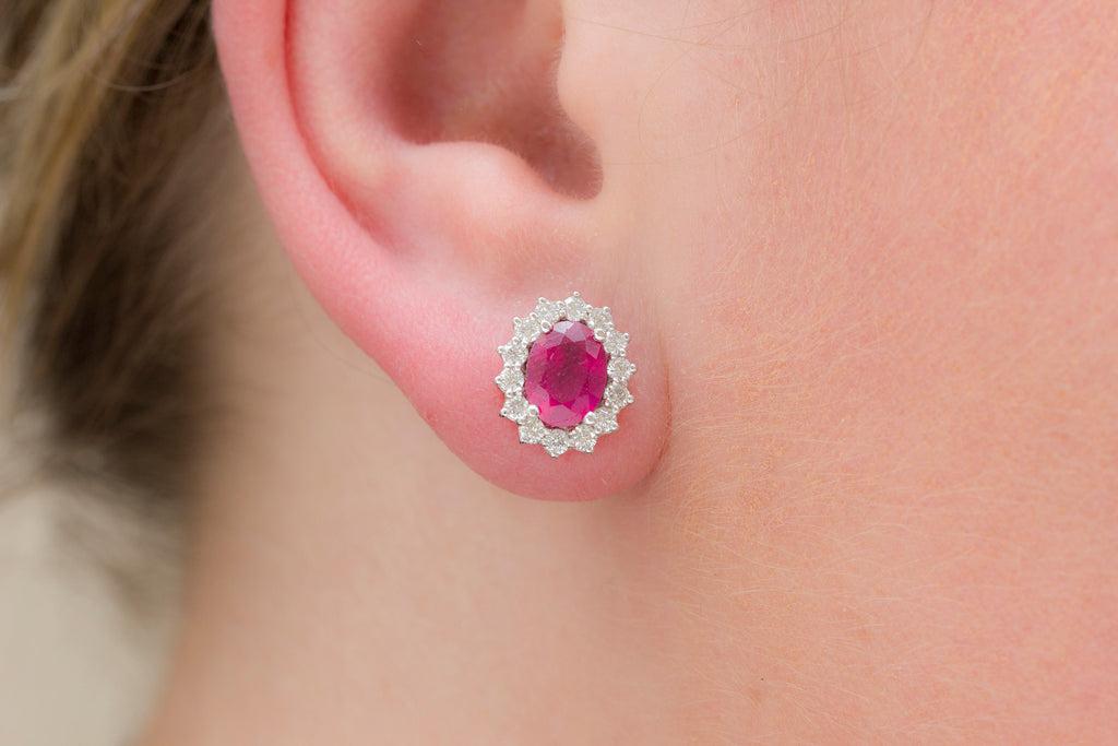 Oval Cut Ruby and Diamond Cluster 18K White Gold Stud Earrings