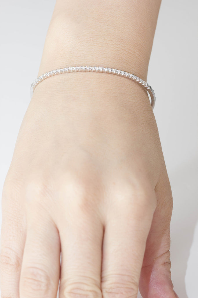 Diamond 18K White Gold Bangle