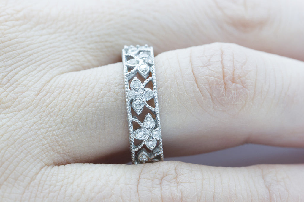 Filigree Diamond 18K White Gold Ring