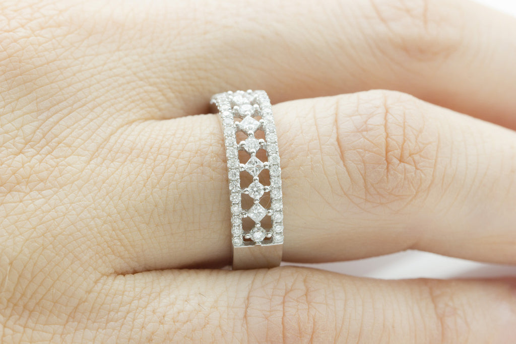 Filigree Diamond 18K White Gold Ring