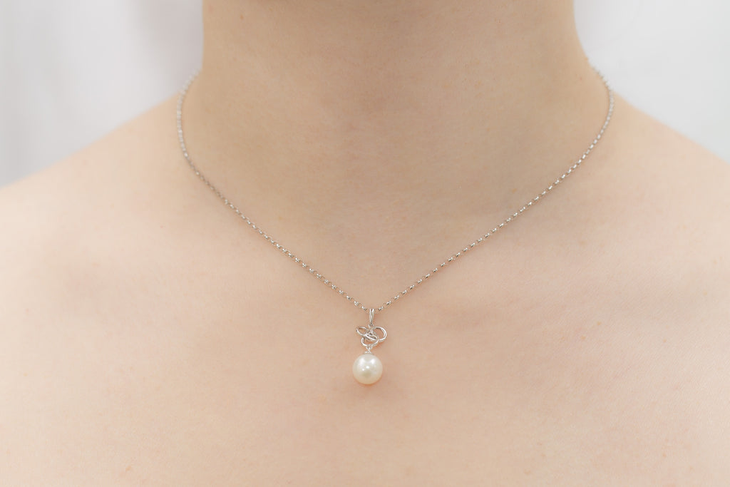 Pearl and Diamond Fancy Design 18K White Gold Pendant