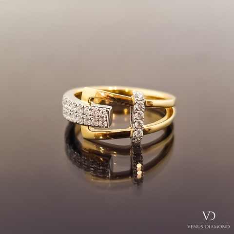 18k White and Yellow Gold Diamond Buckle Ring