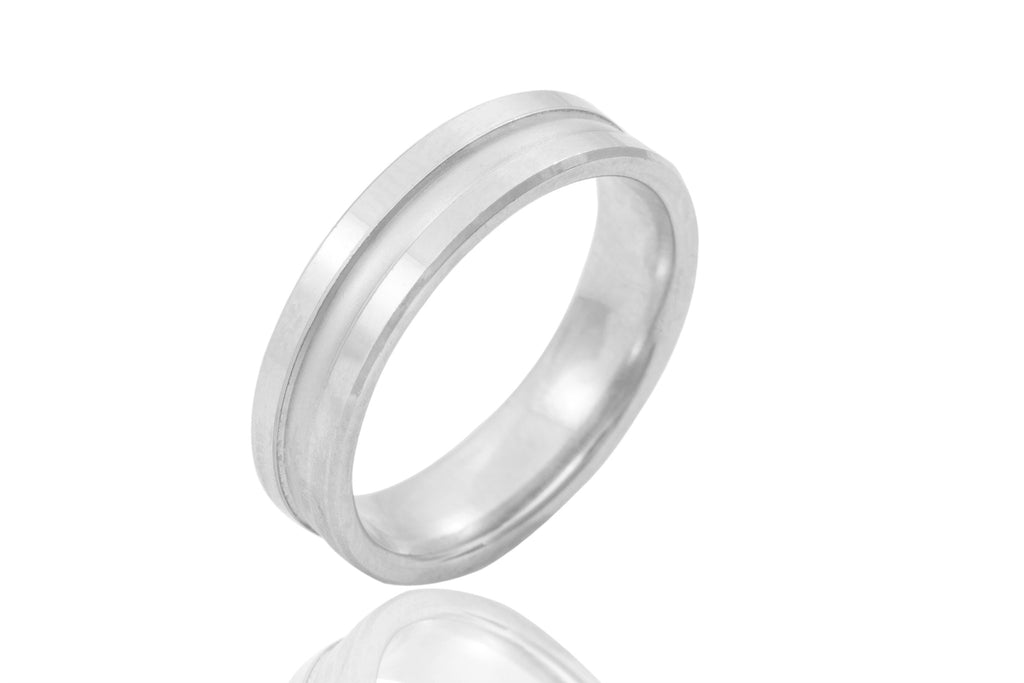 18K Polished Mat Groove 5mm Wedding Ring