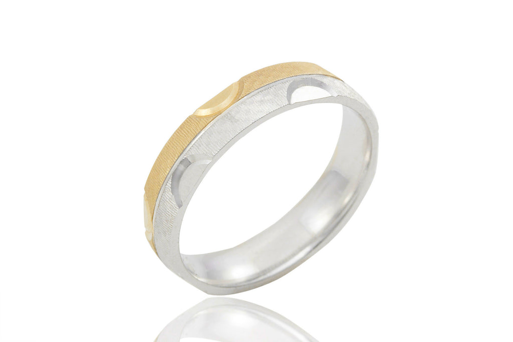 18K Bi-Colour Jagged Surface 5mm Wedding Ring