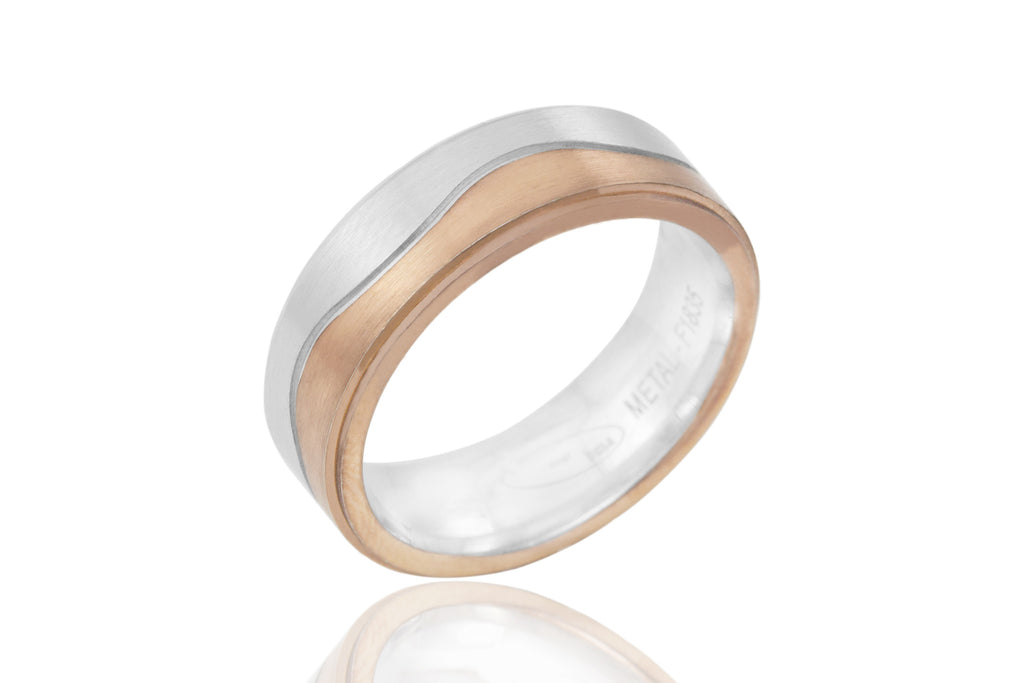 18K Bi Colour Centre Wave 6.5mm Wedding Ring