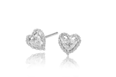 Diamond Heart 18K White Gold Stud Earrings