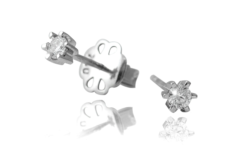 Six Claws Setting Round Brilliant Cut Diamond 18K  White Gold Stud Earrings