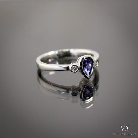 18k White Gold Diamond & Sapphire Ring