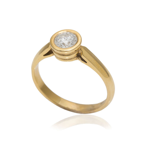 0.52 Carat Rub-Over 18K Yellow Gold Diamond Ring