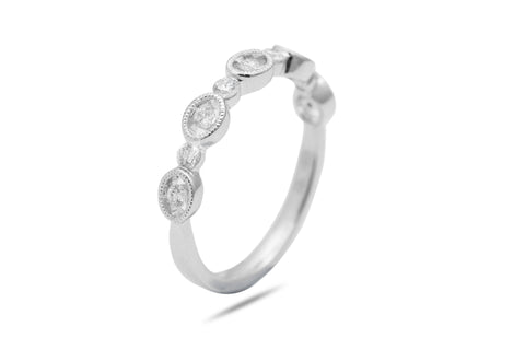 Milgrain Halo Art Deco Style Diamond 18K White Gold 3mm Wedding Ring