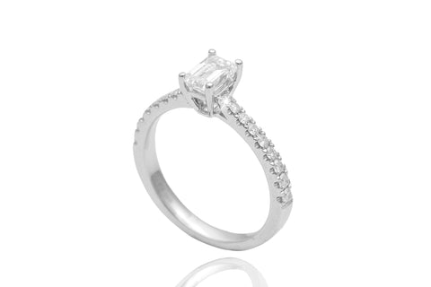 Emerald Cut Diamond 18K White Gold Engagement Ring