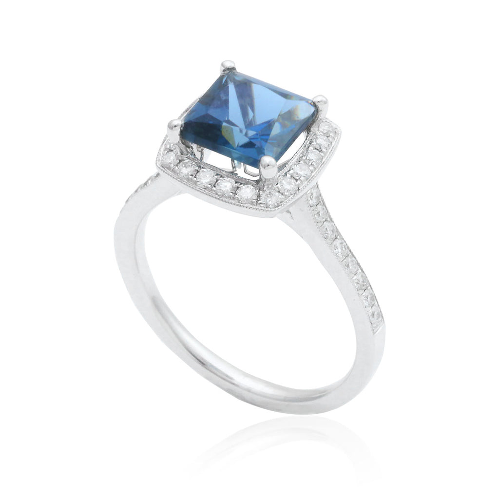 Blue Topaz Halo 18K White Gold Diamond Ring