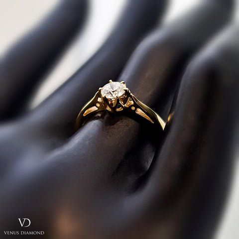 18k Yellow Gold Diamond Engagement Solitaire Ring