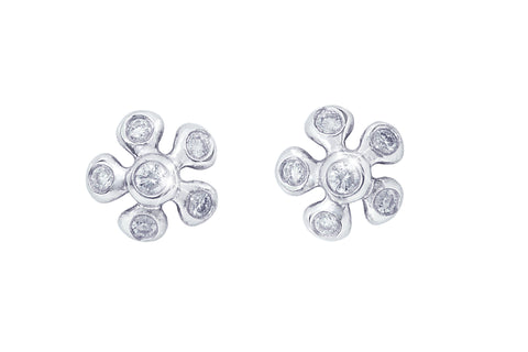 Rub Over Flower Shaped Diamond 18K White Gold Stud Earrings